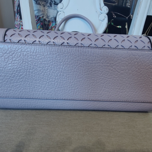 Kate Spade lilac laser cut lattice front shoulder bag with silver hardware - Picture 3 of 16
